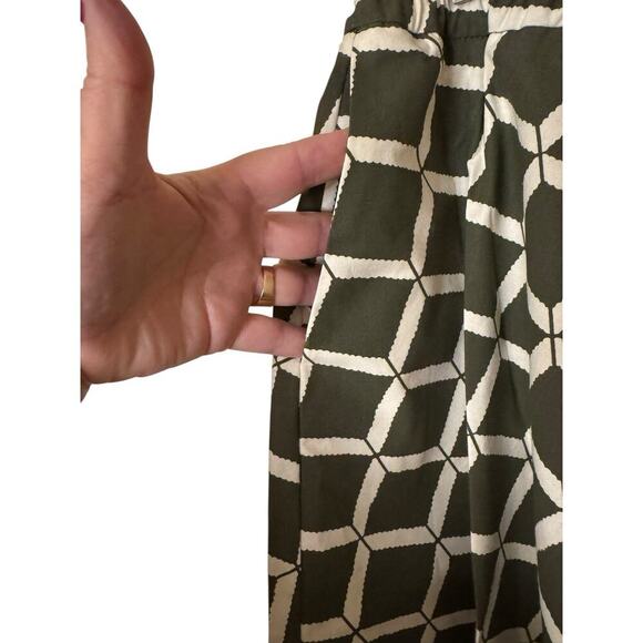 NIU NEW Olive Green Geometric Flared A-Line Skirt Midi XS - Picture 4 of 6
